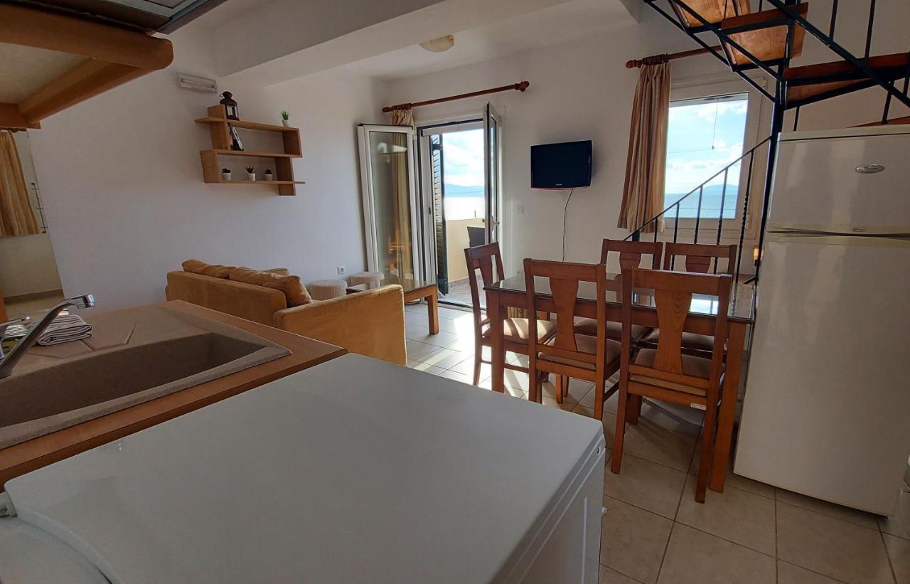 C-View Apartments Megalochori  Ngoại thất bức ảnh