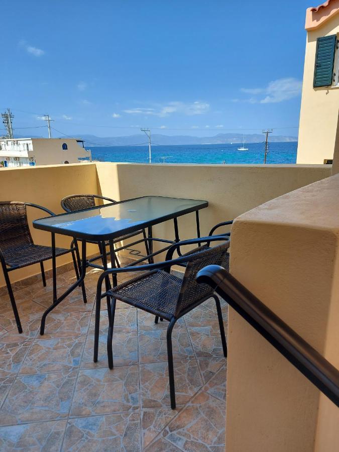 C-View Apartments Megalochori  Ngoại thất bức ảnh